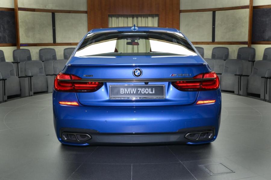 BMW M760Li xDrive by Abu Dhabi Motors 2017 года  (фото 9 из 17)